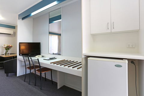 Reef Resort Motel - Dentists Australia 1