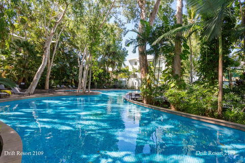 Relax In Palm Cove - Dentist Find 0