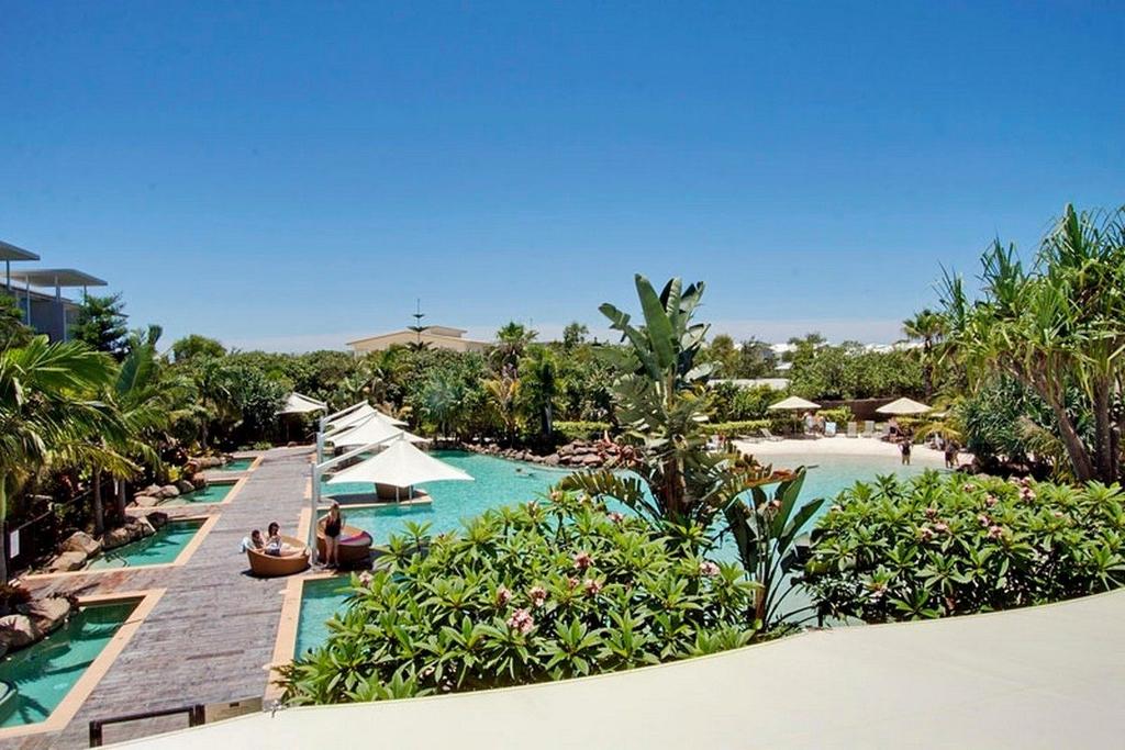 RESORT  SPA KINGSCLIFF 5212/13