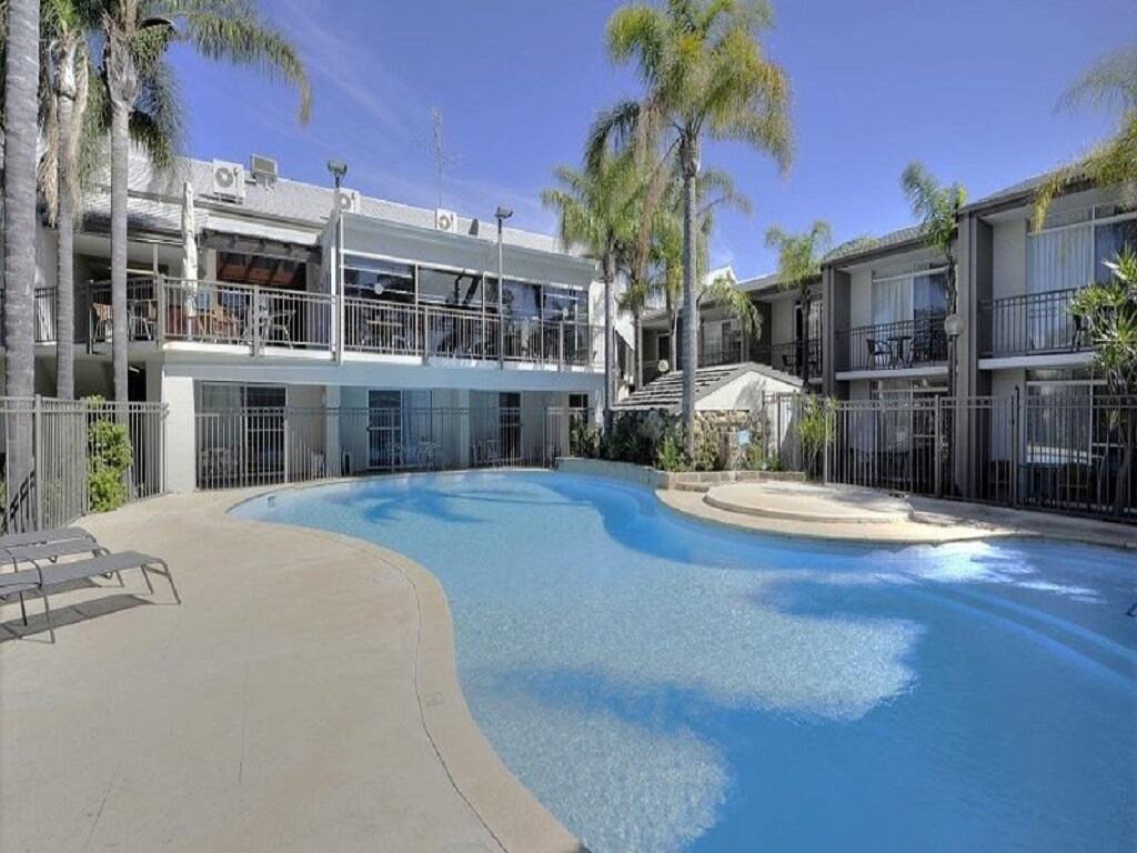 Resort Serviced Apartments - Mandurah