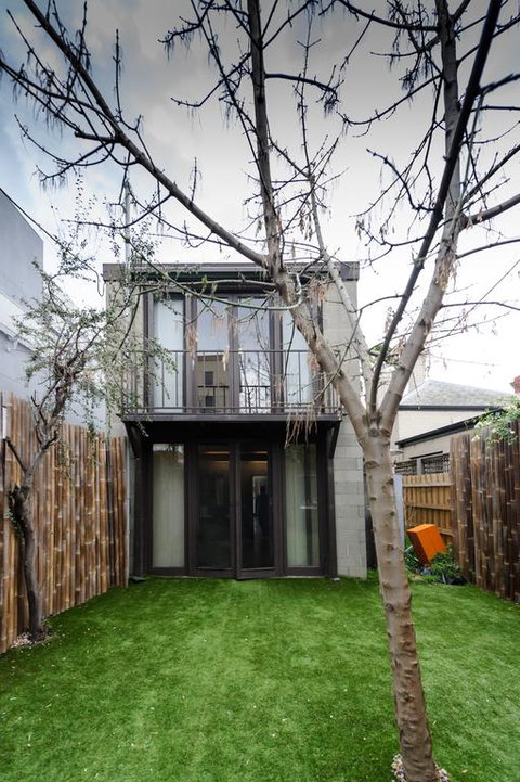 Retro House - Dentist Find 3