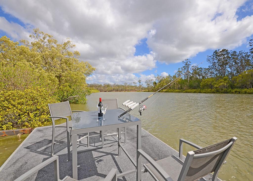 River Front Tranquil Retreat
