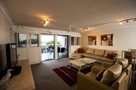 Riverdance Apartments - Dentist Search 1
