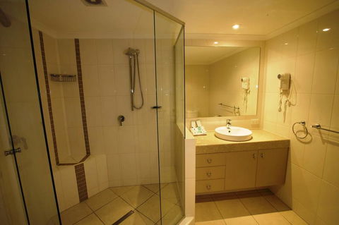 Riverdance Apartments - Dentist Search 3