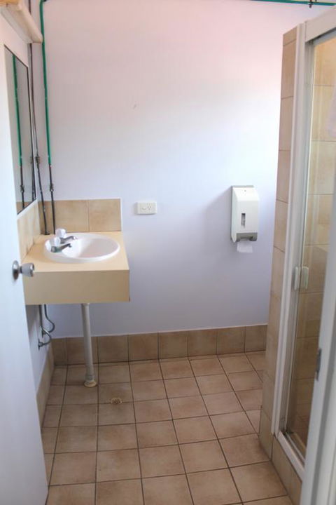 Rocky Glen Hotel Motel Gladstone - Dentist Find 3