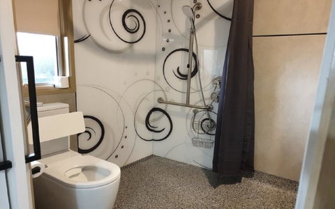 Rollers Retreat - Dentist Find 1