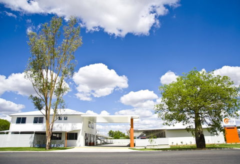 Roma Central Motel - Dentists Australia 0