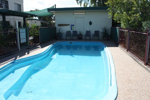 Roma Motel - Dentists Australia 1