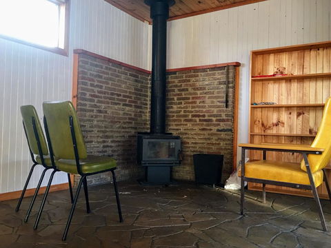 Romantic Getaway With Spa And Wifi - Pet Friendly - Dentist Find 1