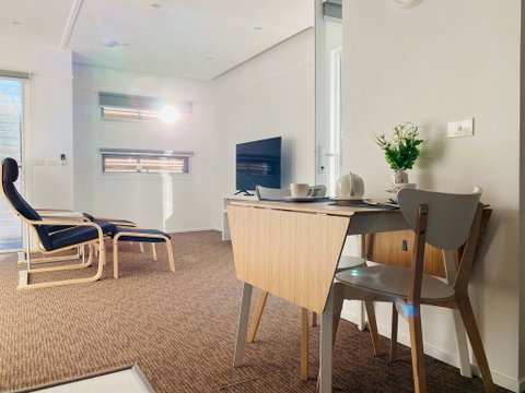 Roomvillas Blackwater - Dentists Australia 2