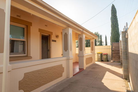 Rosebank Cottage Tailem Bend - Dentist Find 3