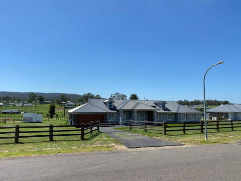 Rosehill Vines - Dentist Find 2