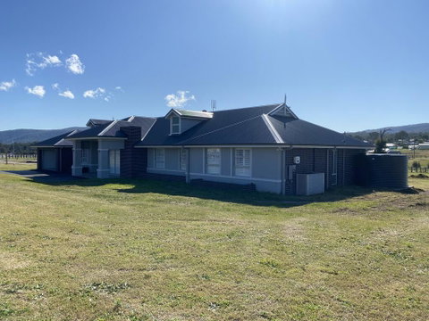 Rosehill Vines - Dentist Find 0