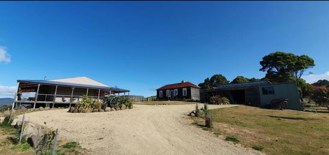 Ruby's Cottage Farm Stay - Dentist Find 0