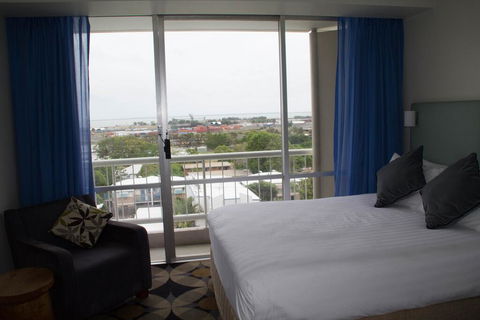 Rydges Gladstone - Dentist Find 2
