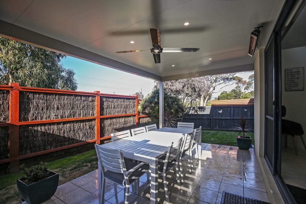 Sails on Chapel Cowes  WiFi