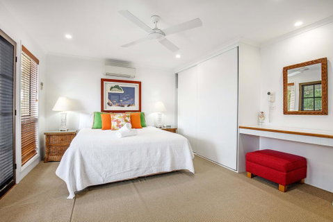 Sandy Beach Resort - Dentist Find 0