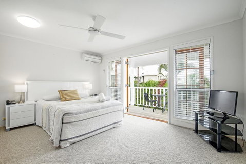 Sandy Beach Resort - Dentist Find 2