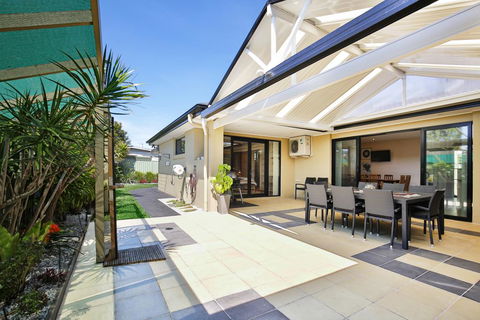 Sandy Bottom - Pet Friendly - 3 Min Walk To Beach - Dentist Find 0