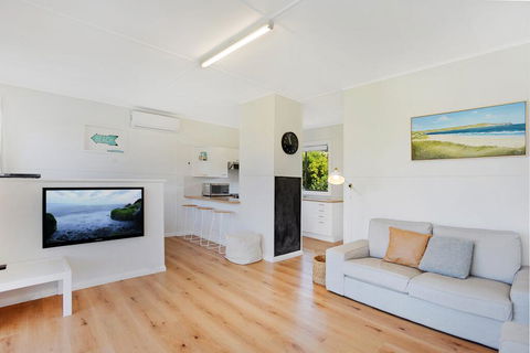 Scenic Shack - 4 Scenic Way - Dentist Search 2