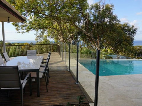 Scribbly Gums - Rainbow Beach, Ocean-front Spacious Home With Pool - Dentists Australia 0