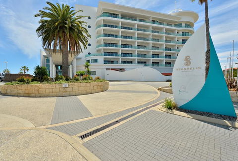 Sea Side 110 - Dentist Find 0