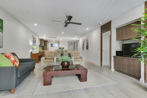 Sea Temple Private Apartments - Dentists Australia 2