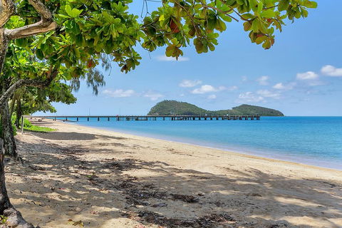 Sea Temple Swim Out Apartment - Dentist Find 3