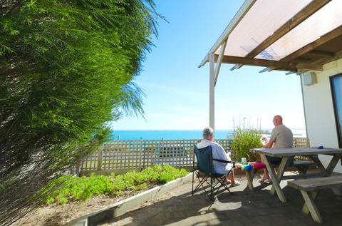 Sea Vu Caravan Park - Dentist Find 1
