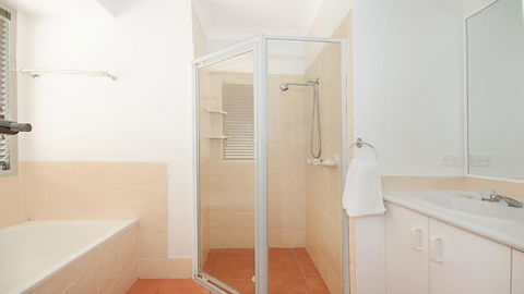 Seachange - Foxtel, Netflix, WiFi - Dentist Find 3