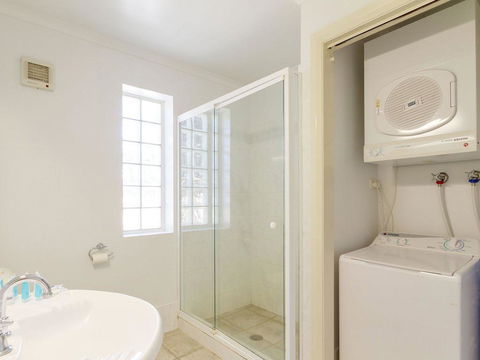 Seachange Apartment 1 - Dentist Search 2