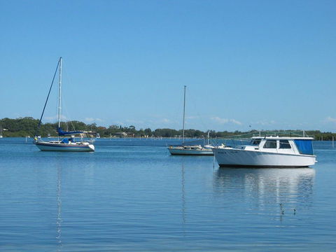 Seachange Apartment 1 - Dentist Search 1