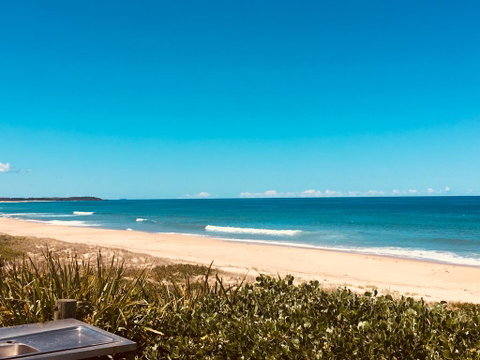 Seashells Beachfront Resort - Dentist Find 3
