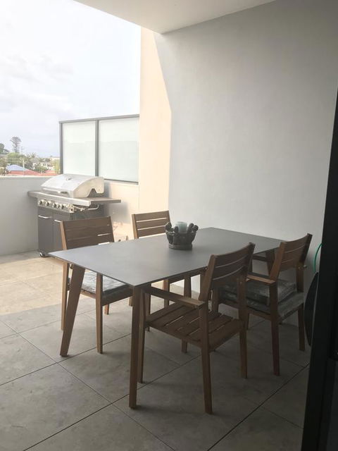 Secret At Shellharbour Village - Water View - Dentists Australia 1
