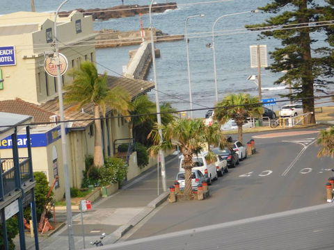 Secret At Shellharbour Village - Water View - Dentists Australia 0