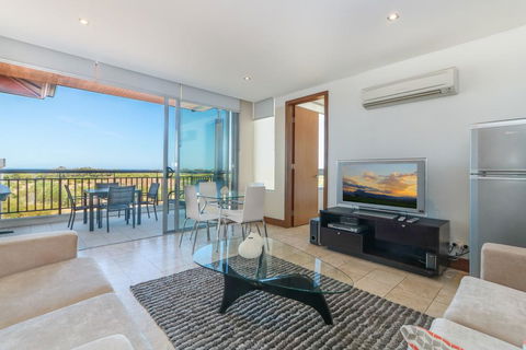 Self Contained 2 Bed Luxury Apartment - Dentist Find 2