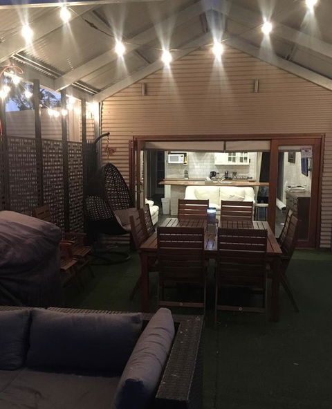 Shack Built Over The Murray River - Dentists Australia 3