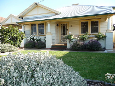 Shepp Central Apartment - Dentist Find 0