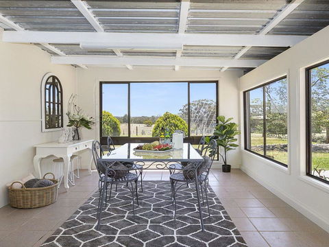 Silky Oak Cottage - Cosy With Country Views - Dentist Find 0