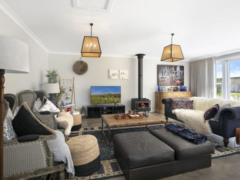 Silky Oak Villa - Spacious & Beautifully Decorated - Dentist Find 0