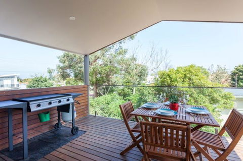 Silversands Beach Cottage - Dentist Find 2