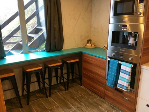 Ski View 1 - Dentists Australia 3