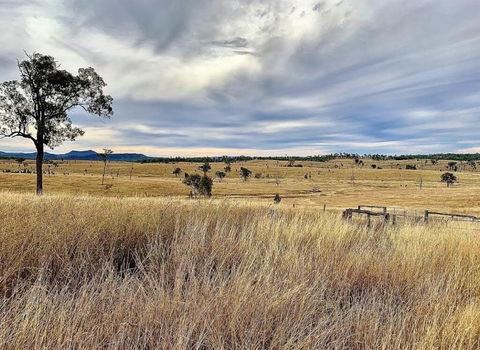Skyline Farm House - Dentists Australia 3