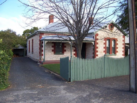 Smith Street Villa Naracoorte - Dentist Find 0