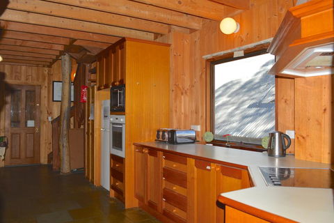 Snowdrop Lodge - Dentist Find 2