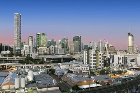 South Bank Riverfront Spice Apartment - Dentist Search 1