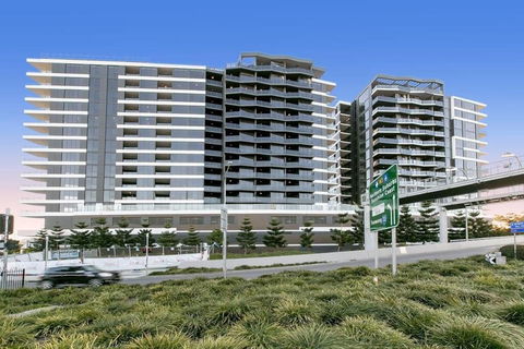 South Bank Riverfront Spice Apartment - Dentist Search 3