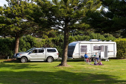 Southcombe Caravan Park - Dentist Search 3
