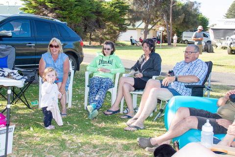 Southcombe Caravan Park - Dentist Search 1