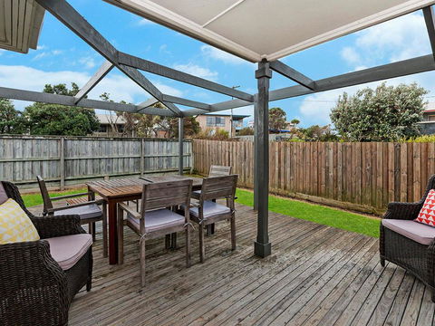 Southern Tides - Dentist Search 2